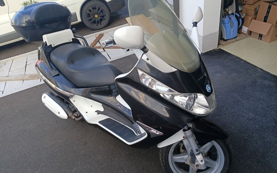 Gebrauchtmotorrad Piaggio X8 125 Premium - Bild 2