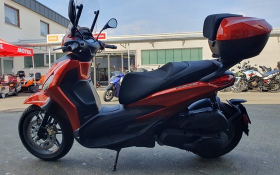 Gebrauchtmotorrad Piaggio Beverly 400 S - Bild 9