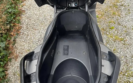 Motorrad Occasion Yamaha XMAX 400 - Bild 6