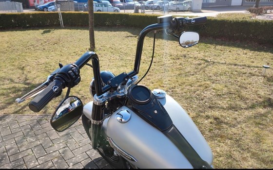 Gebrauchtmotorrad Harley-Davidson Softail Slim FLS - Bild 11