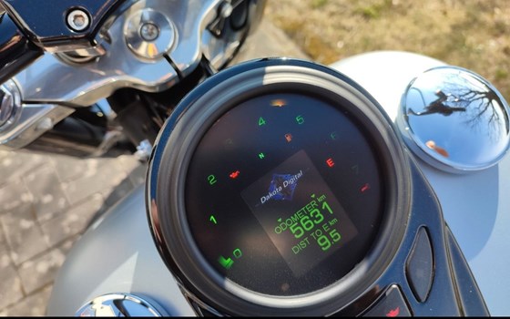 Gebrauchtmotorrad Harley-Davidson Softail Slim FLS - Bild 15