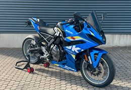Neumotorrad Suzuki GSX-8R
