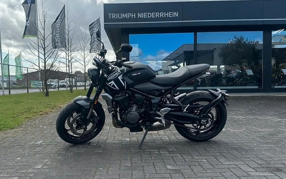 Gebrauchtmotorrad Triumph Trident 660 - Bild 2