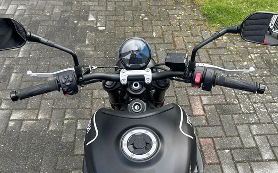 Gebrauchtmotorrad Triumph Trident 660 - Bild 6