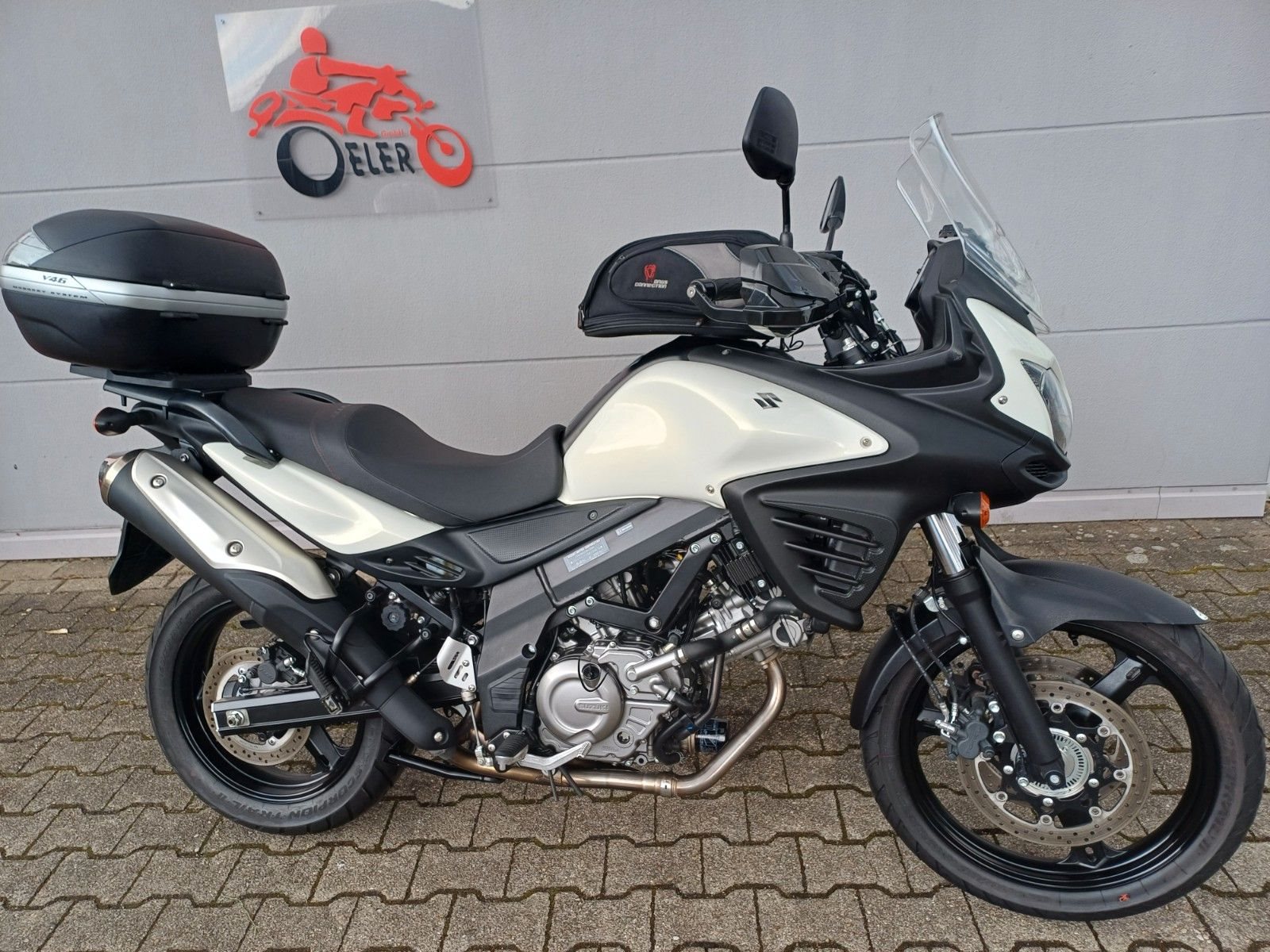 Suzuki V-Strom 650