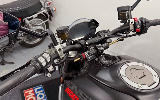Gebrauchtmotorrad Ducati Monster + - Bild 11