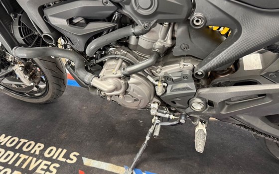 Gebrauchtmotorrad Ducati Monster + - Bild 12