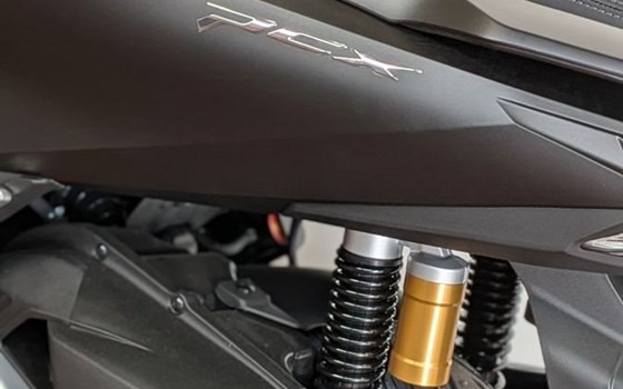 Gebrauchtmotorrad Honda PCX125 - Bild 4