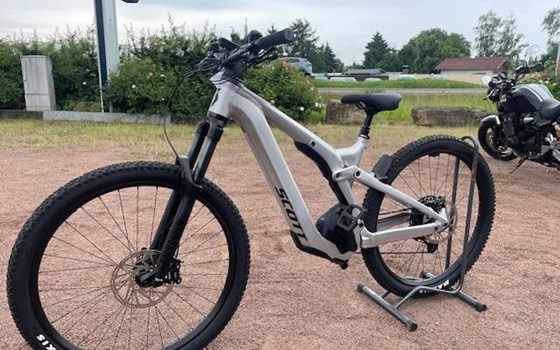 Neufahrzeug Scott Strike - Bild 1