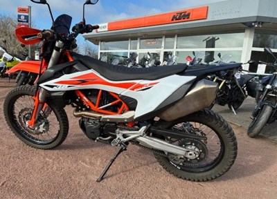 GEBRAUCHTFAHRZEUG KTM 690 Enduro R