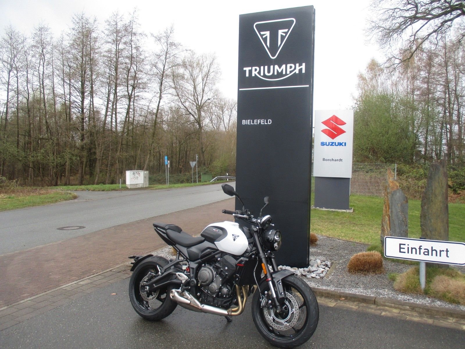Triumph Trident 660