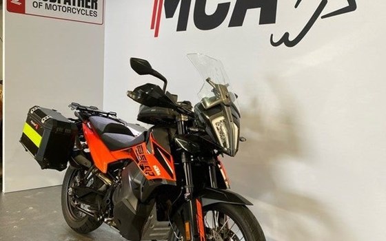 Gebrauchtmotorrad KTM 890 Adventure - Bild 3