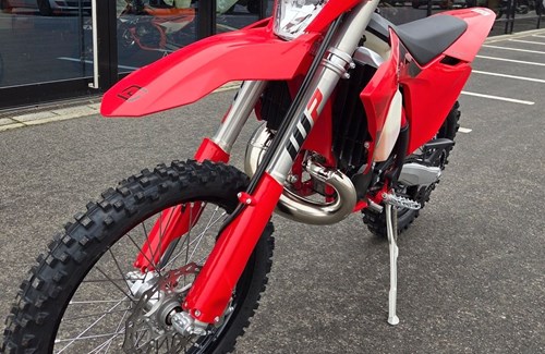 Neumotorrad GASGAS EC 300