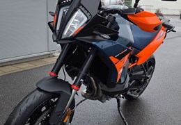Neumotorrad KTM 890 SMT