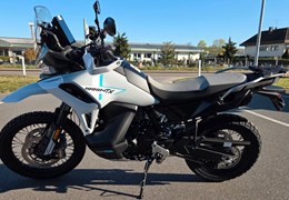 Neumotorrad CFMOTO 1000MT-X