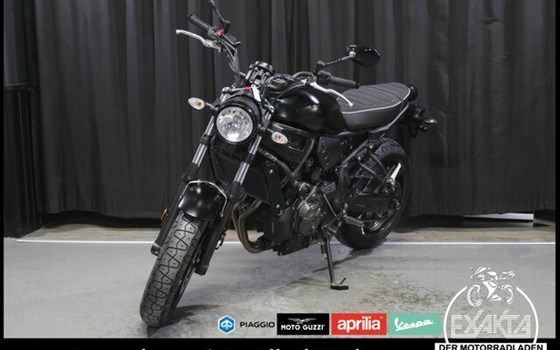 Gebrauchtmotorrad Yamaha XSR700 - Bild 1