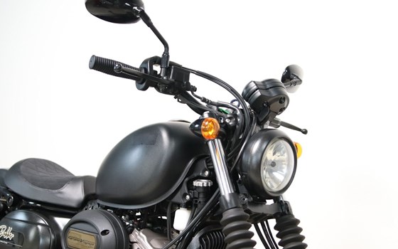 Gebrauchtmotorrad Hyosung GV 125 S Aquila - Bild 5