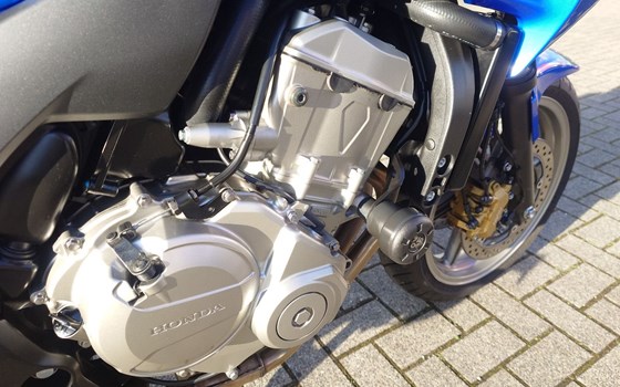 Gebrauchtmotorrad Honda CBF 600 S - Bild 15