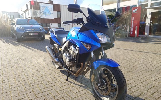 Gebrauchtmotorrad Honda CBF 600 S - Bild 4