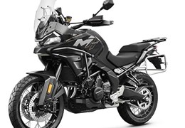 Neumotorrad CFMOTO 700MT