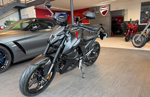 Neumotorrad Zontes 125 U