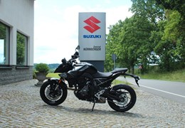 Neumotorrad Suzuki GSX-8S