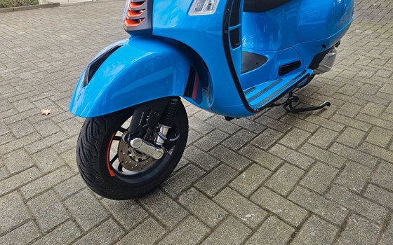 Gebrauchtmotorrad Vespa GTS 310 SuperSport - Bild 4