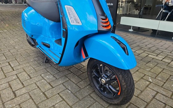 Gebrauchtmotorrad Vespa GTS 310 SuperSport - Bild 6