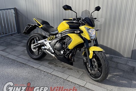 Nackt, cool, günstig