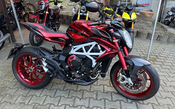 Gebrauchtmotorrad MV Agusta Brutale 800 RR - Bild 1