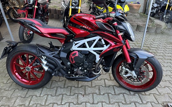 Gebrauchtmotorrad MV Agusta Brutale 800 RR - Bild 5