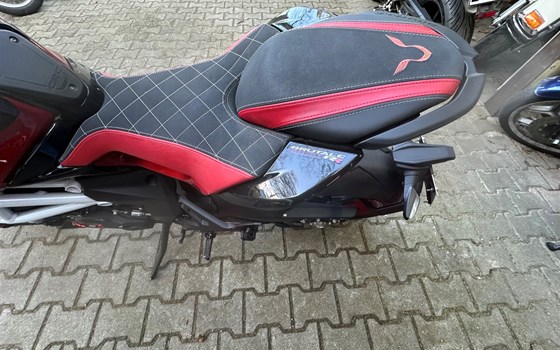 Gebrauchtmotorrad MV Agusta Brutale 800 RR - Bild 6