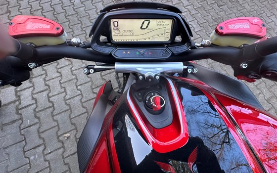 Gebrauchtmotorrad MV Agusta Brutale 800 RR - Bild 7