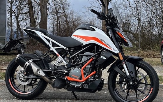 Gebrauchtmotorrad KTM 390 Duke - Bild 1