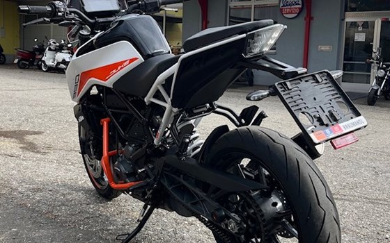 Gebrauchtmotorrad KTM 390 Duke - Bild 3