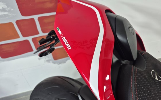 Gebrauchtmotorrad Ducati Panigale V2 - Bild 10