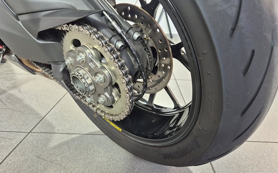 Gebrauchtmotorrad Ducati Panigale V2 - Bild 17