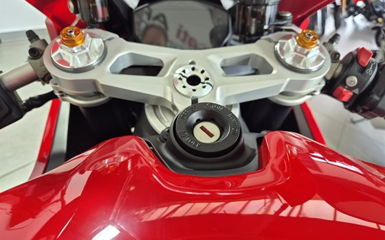 Gebrauchtmotorrad Ducati Panigale V2 - Bild 4