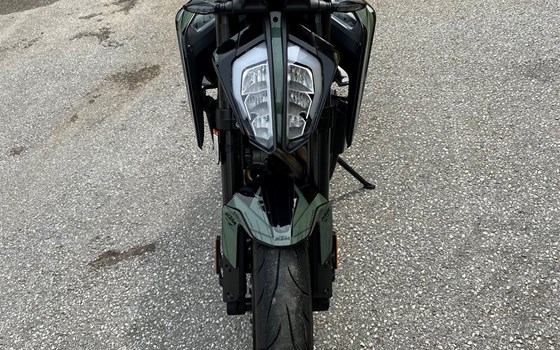 Gebrauchtmotorrad KTM 790 Duke - Bild 2