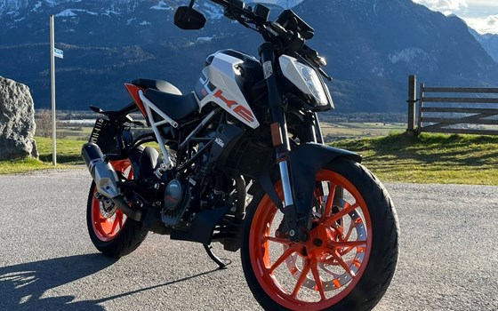 Gebrauchtmotorrad KTM 125 Duke - Bild 2