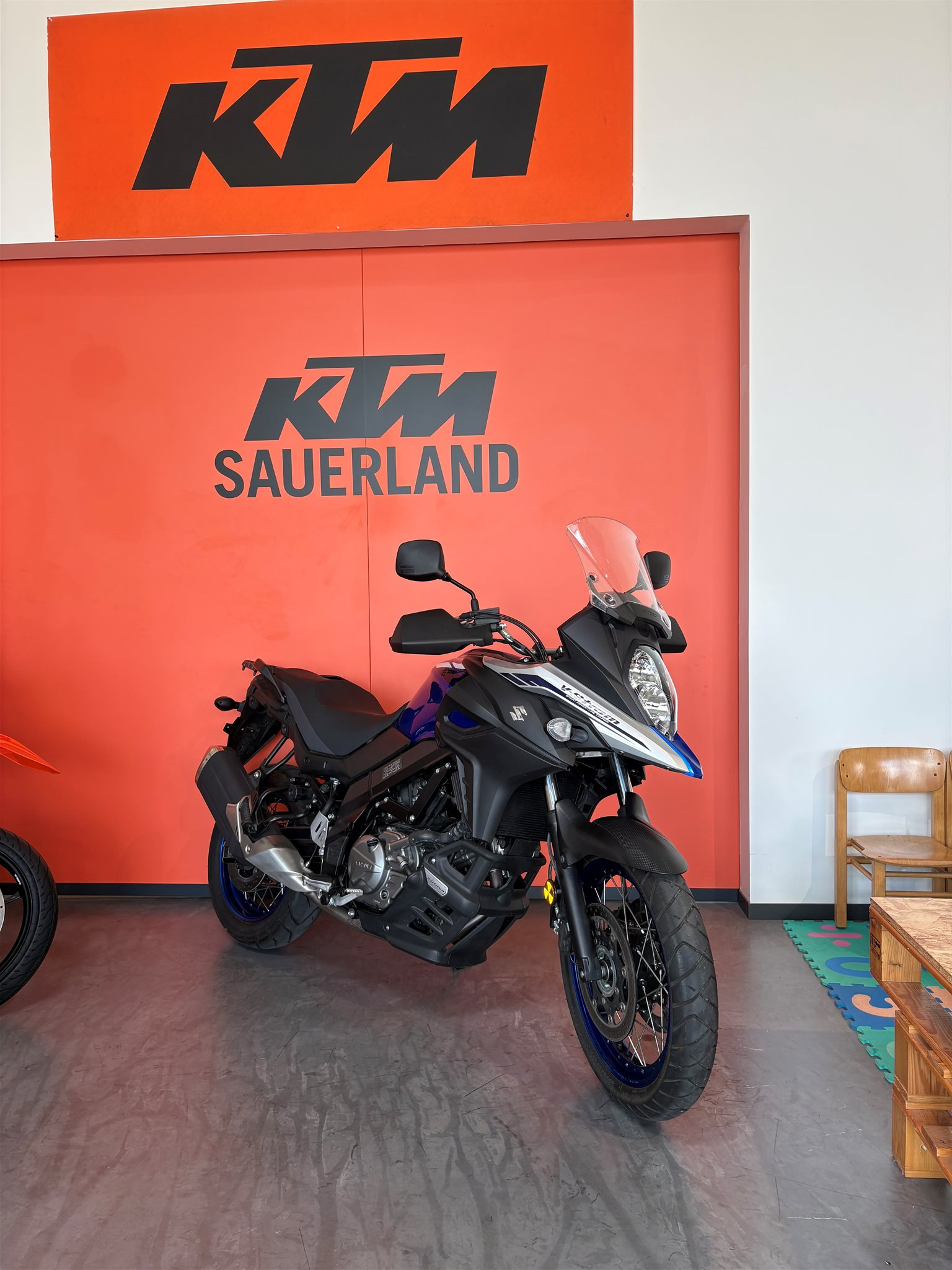 Suzuki V-Strom 650 DL 650
