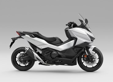 Neumotorrad Honda Forza 750