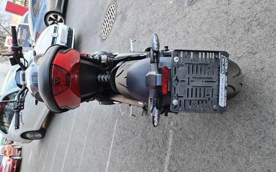 Gebrauchtmotorrad Triumph Trident 660 - Bild 12