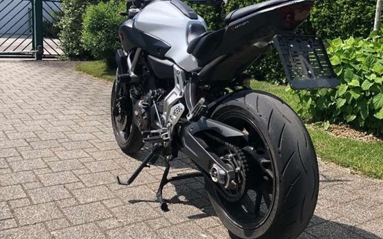 Gebrauchtmotorrad Yamaha MT-07 - Bild 4