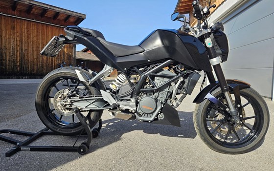 Gebrauchtmotorrad KTM 125 Duke - Bild 4