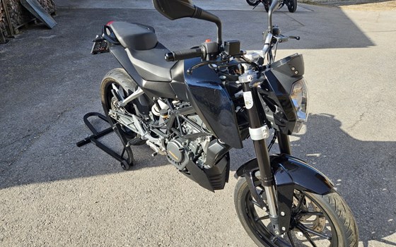Gebrauchtmotorrad KTM 125 Duke - Bild 1