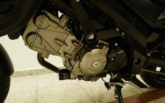 Gebrauchtmotorrad Suzuki V-Strom 650 - Bild 8