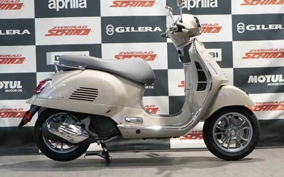 Gebrauchtmotorrad Vespa GTS 310 - Bild 1