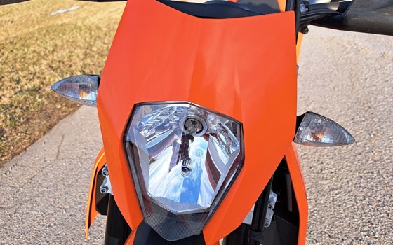 Gebrauchtmotorrad KTM 690 SMC - Bild 20