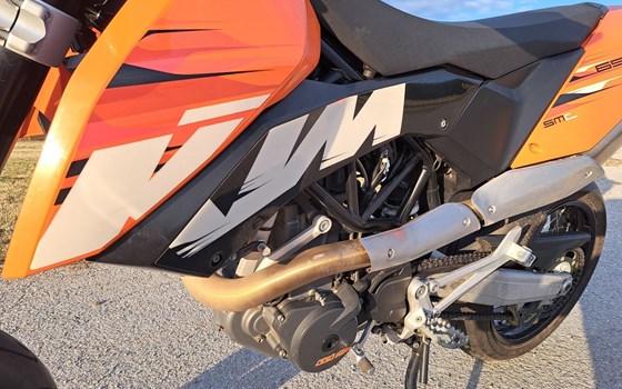 Gebrauchtmotorrad KTM 690 SMC - Bild 25